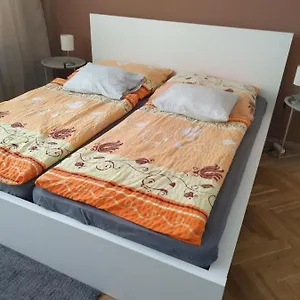 https://flat-lesna.brnohotels.org